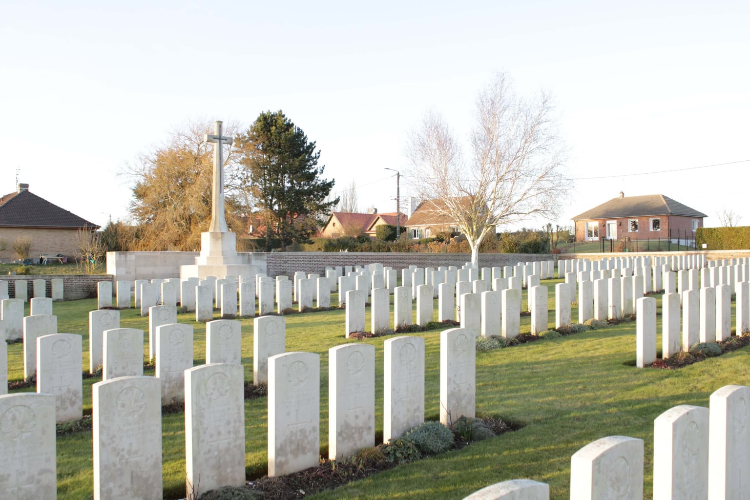 WW1 in One Day — Brussels to Vimy Memorial and Canadian Cemeteries